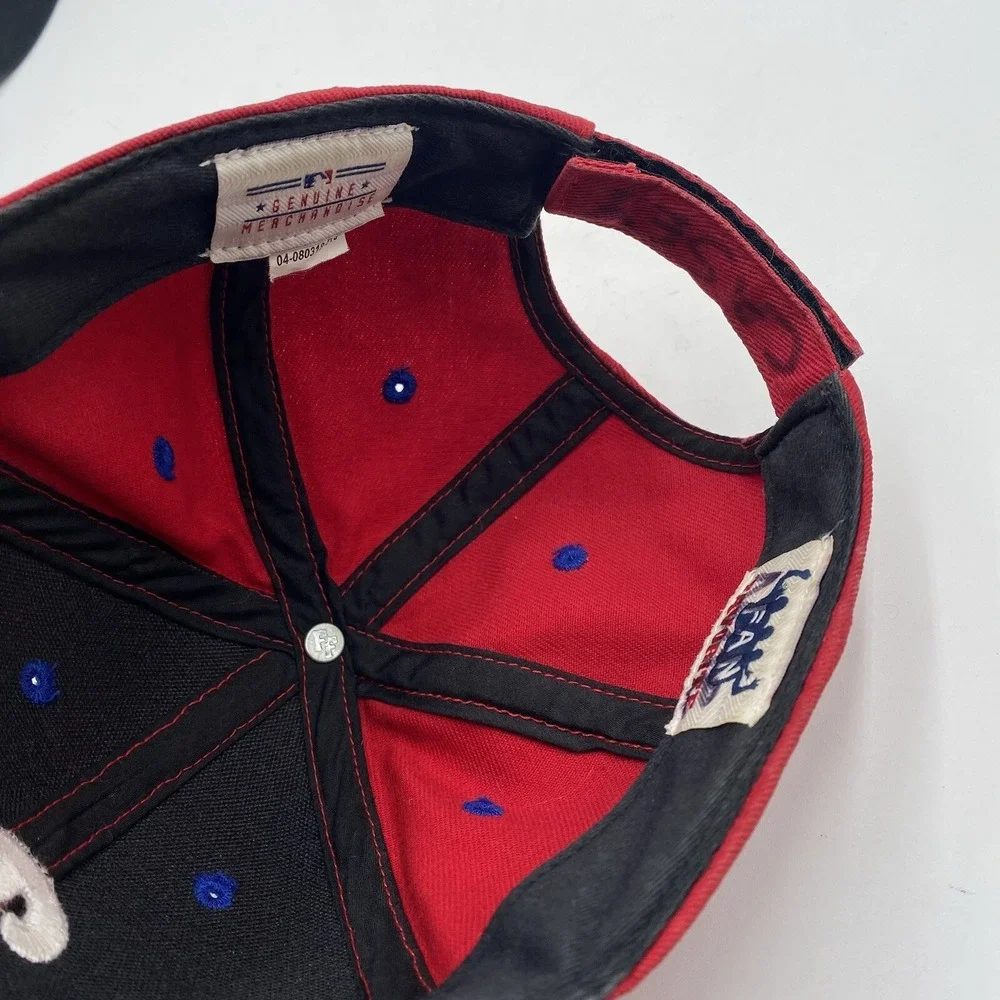 fan favorite strapback deal